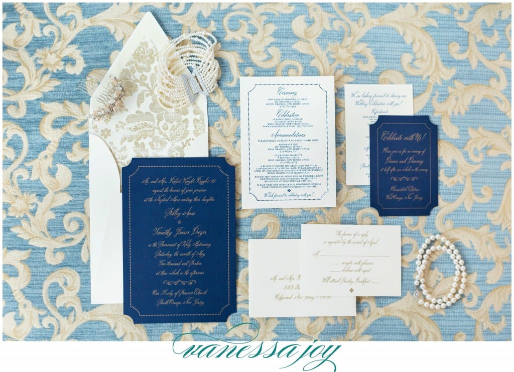 bridal detail photos, blue wedding theme