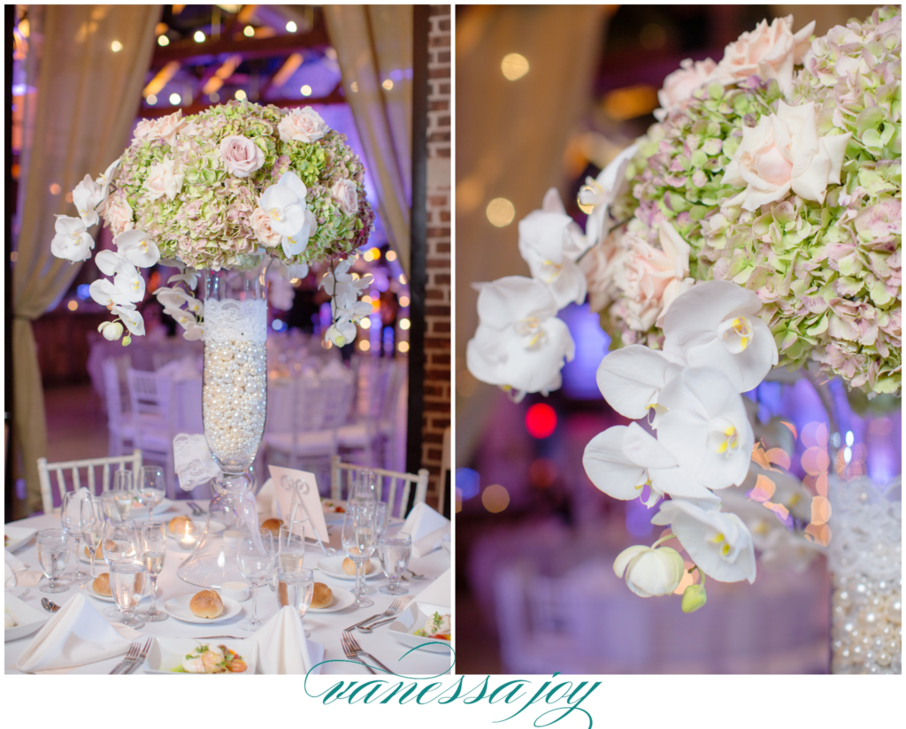 roses and hydrangeas wedding flowers