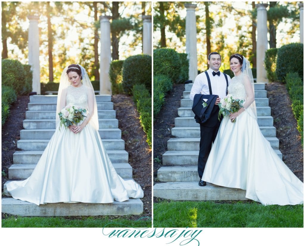 bride and groom poses