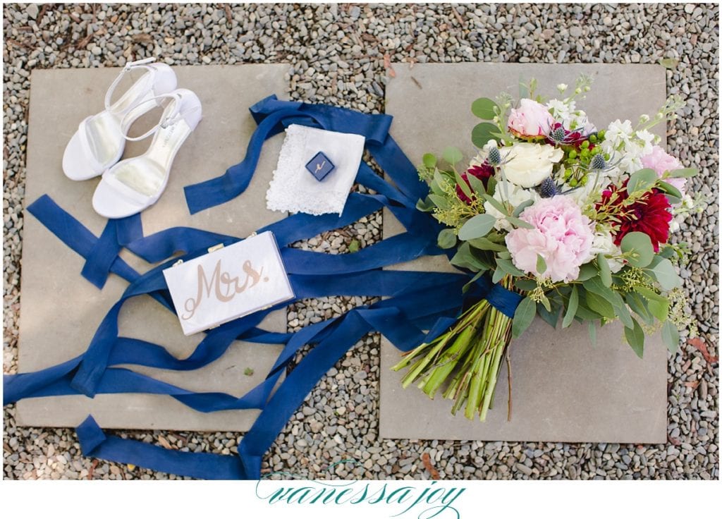 bridal prep details, deep blue wedding bouquet