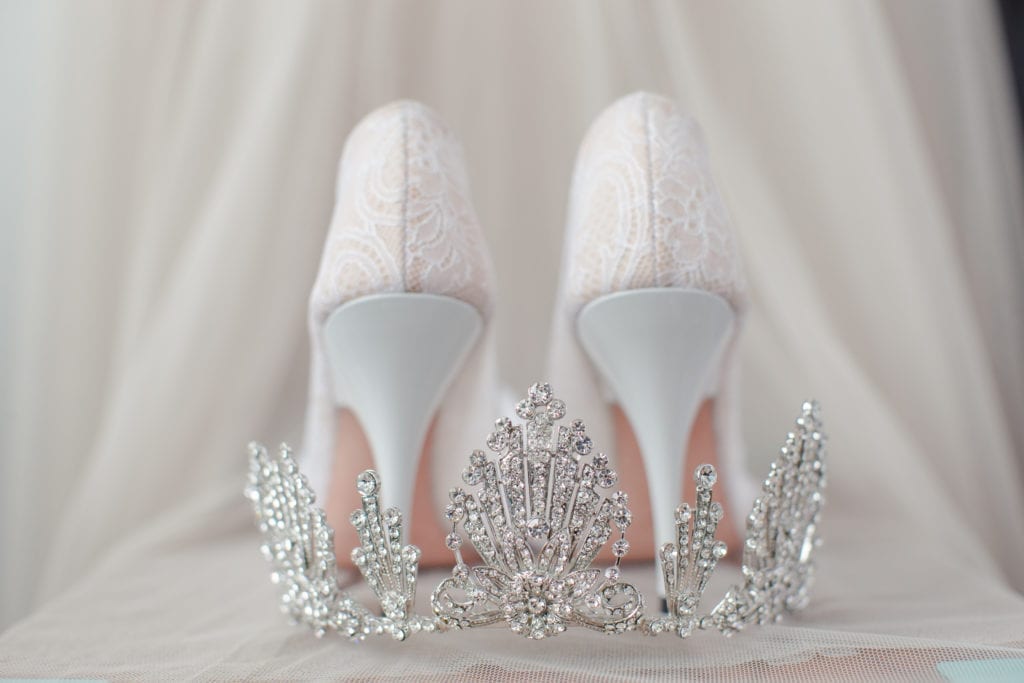 wedding shoes, bridal crown