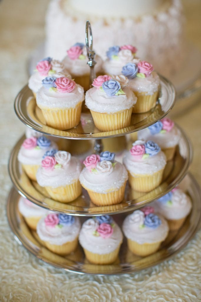 bridal shower cupcakes, floral cupcakes
