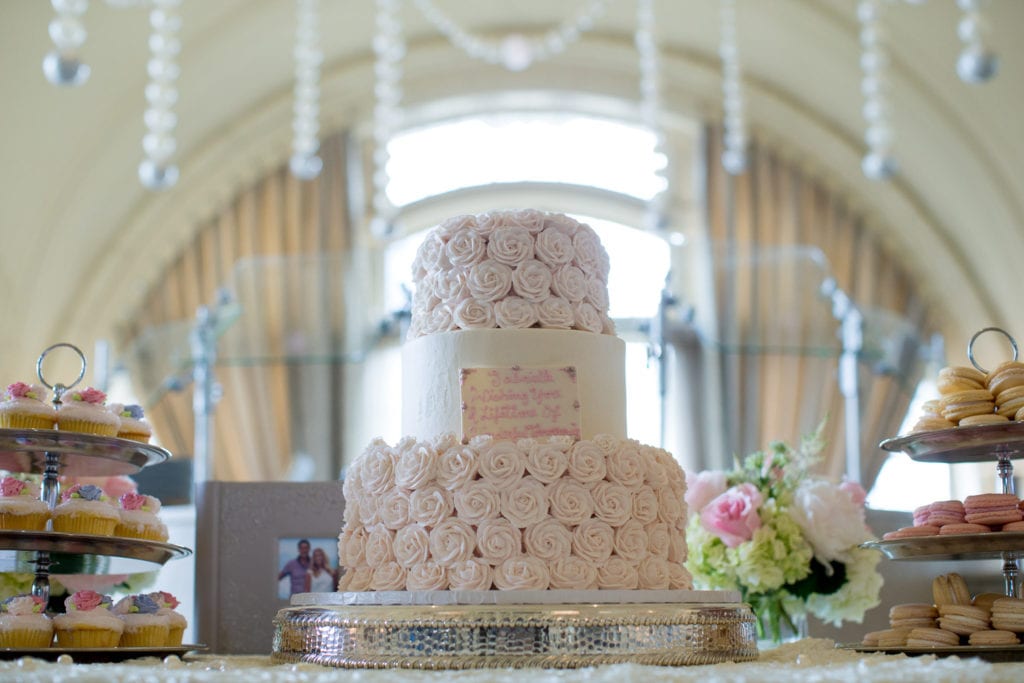 colonial farms cake, colonial farms washington crossing, bridal shower cake