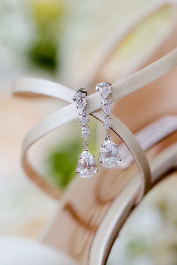 bridal jewelry; drop earrings