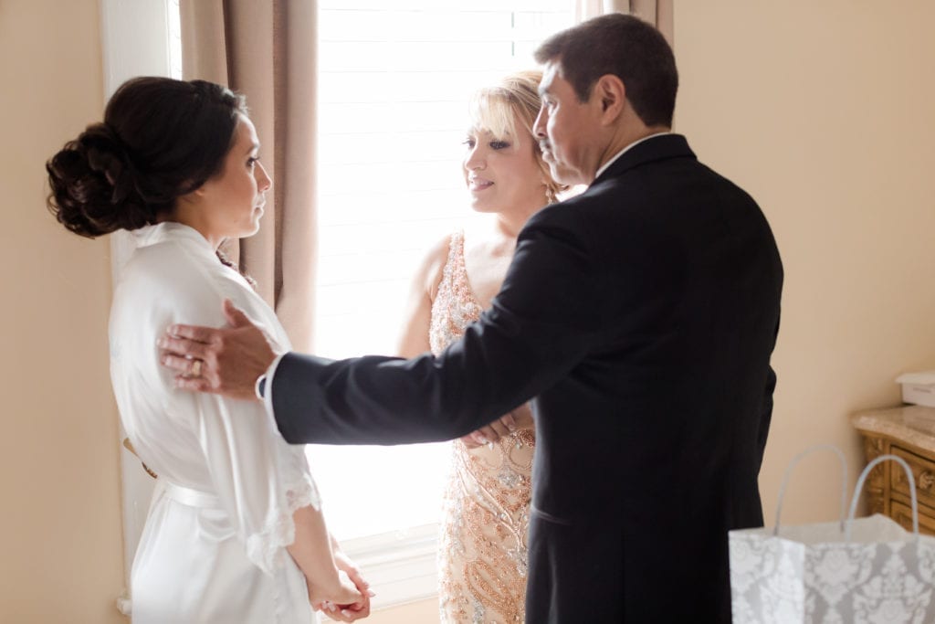 bridal prep, mother and father of the bride