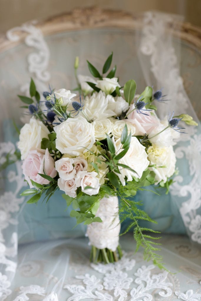 petal pushers florist, white and pink bouquet 