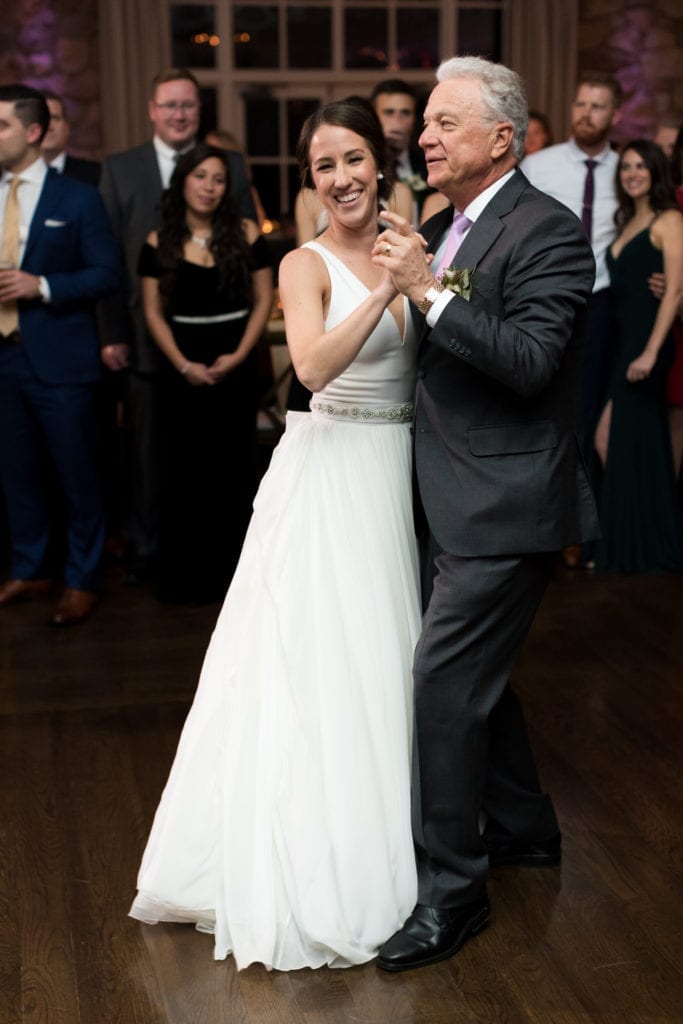 bride and fathers dance