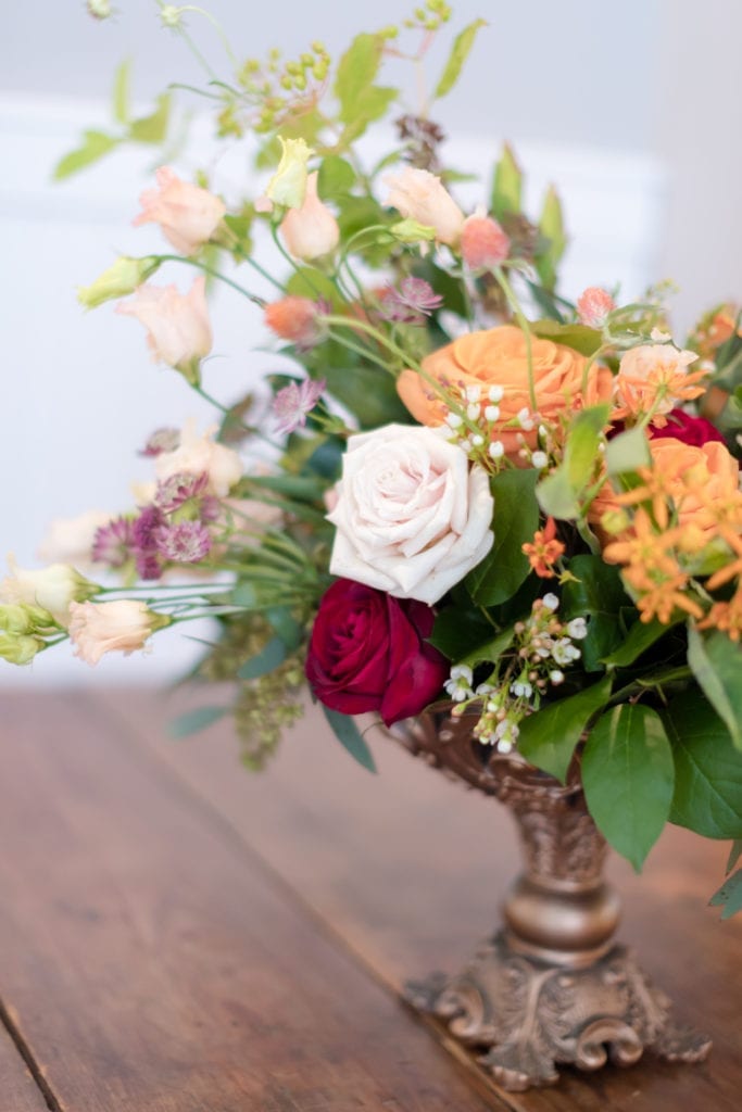 colored roses for boho wedding centerpiece, new jersey wedding ideas