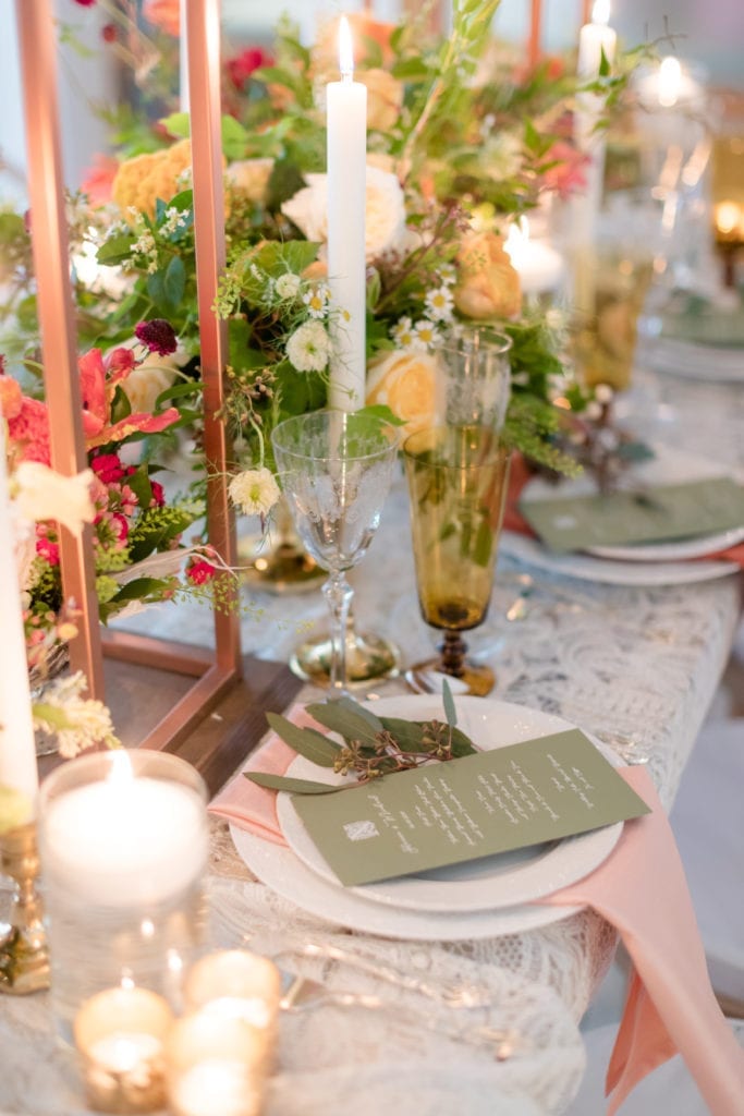 rustic wedding table setting ideas, candle and floral boho wedding decor