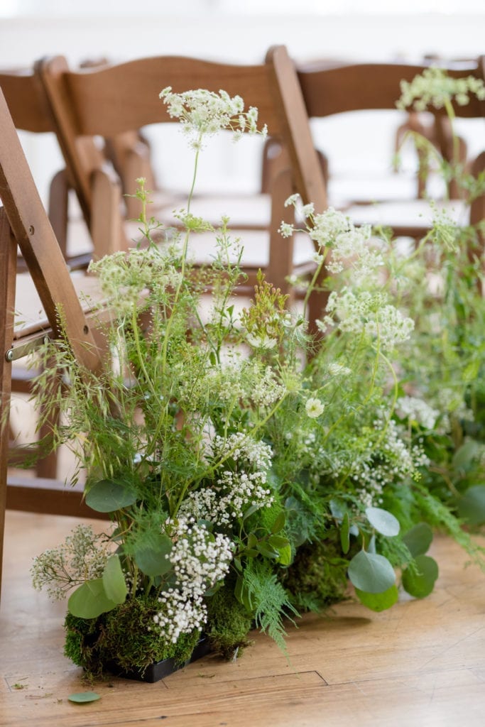 pampas grass wedding florals, simple wedding floral inspiration