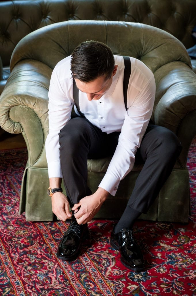 groom getting ready for his wedding day, new jersey wedding photographer