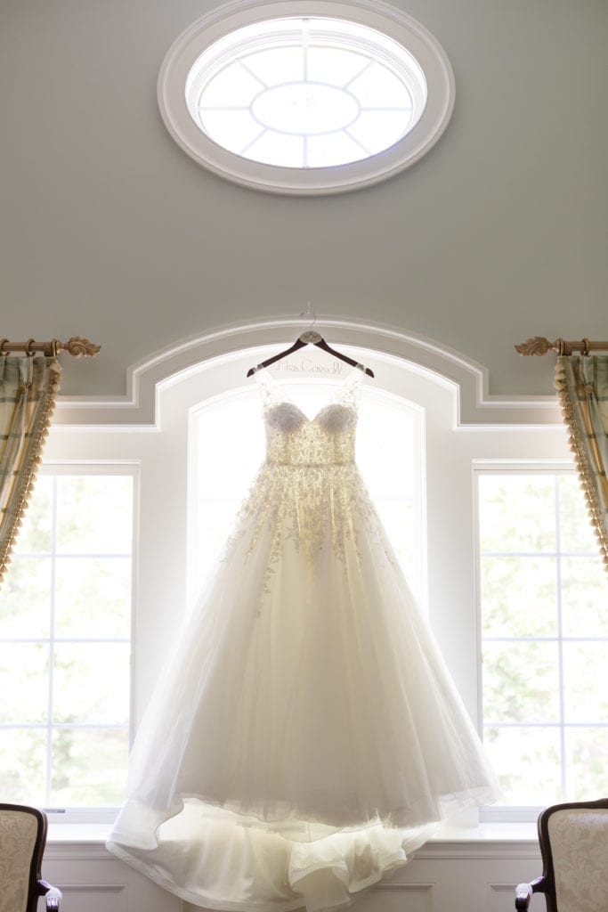 Enaura Bridal gown, sweetheart cut lace bridal gown