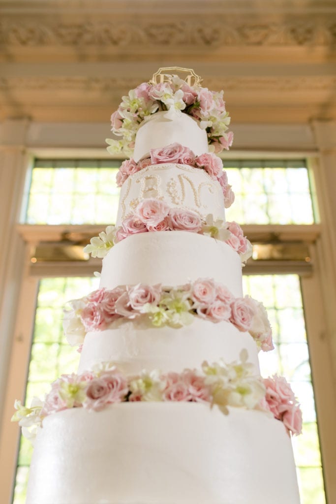 5 tiered wedding cake, floral wedding cake details