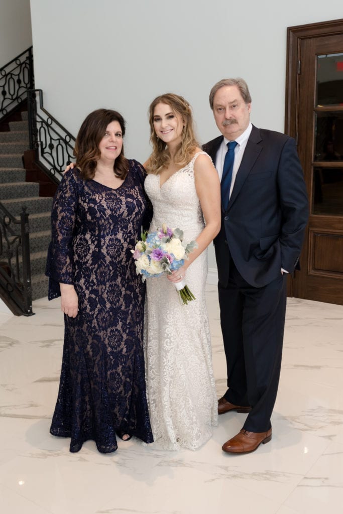 parents of the bride and bride photo, family wedding photography
