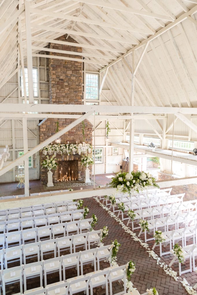 Ashford Estate Wedding Venue, Elegant barn wedding