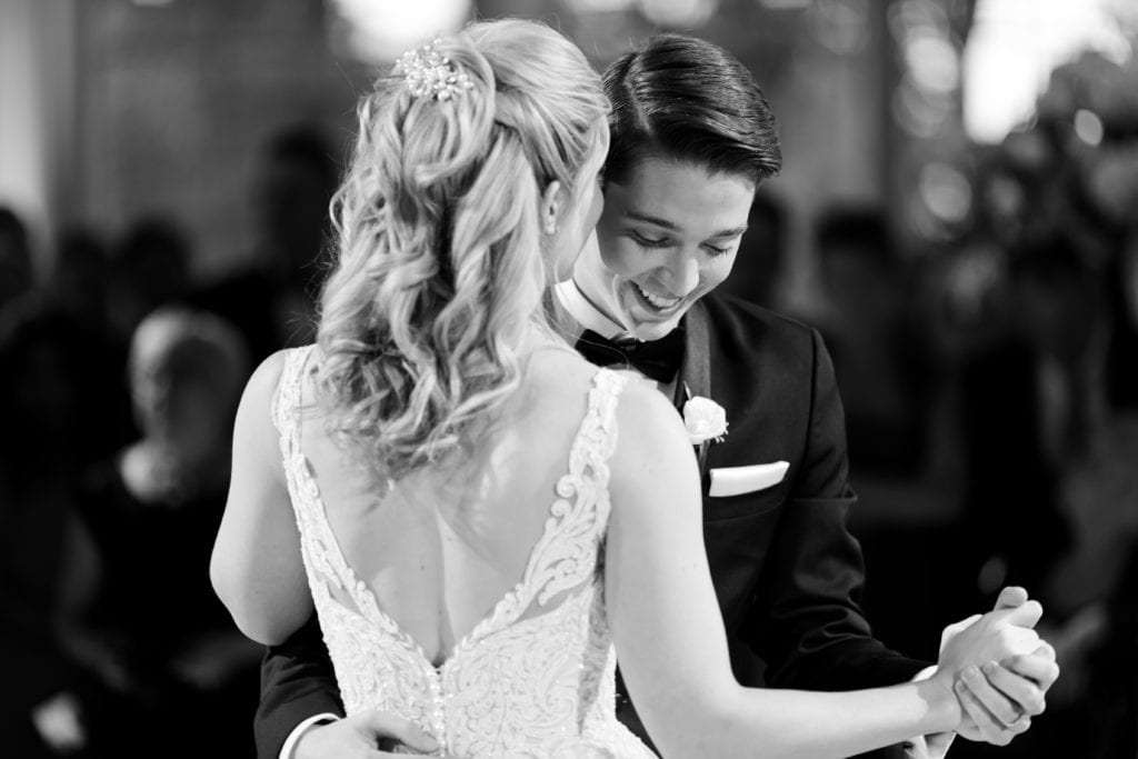 new jersey wedding photographer, black and white photo of bride and grooms first dance