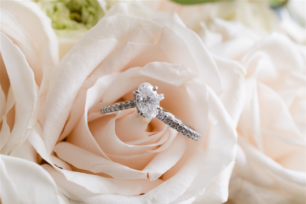 engagement ring detail photo in rose